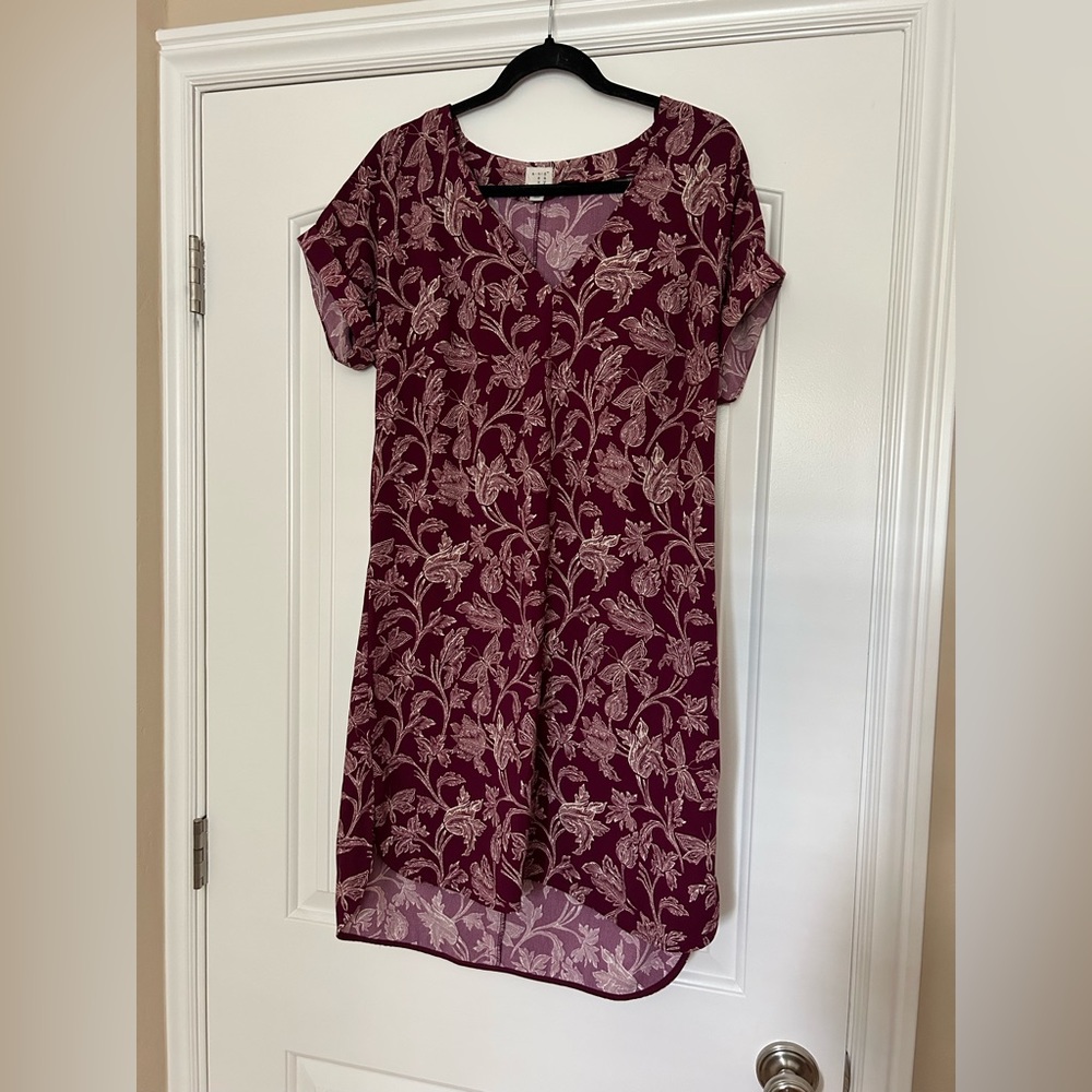 A new day burgundy women’s dress. Size M.